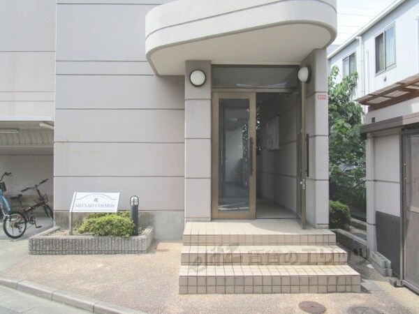 エントランス(エントランス)