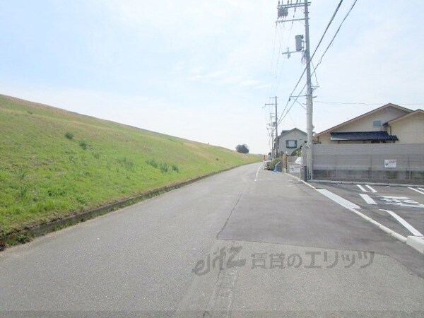 その他(前面道路)