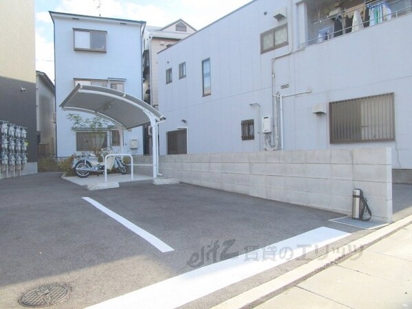 駐車場(駐車場)