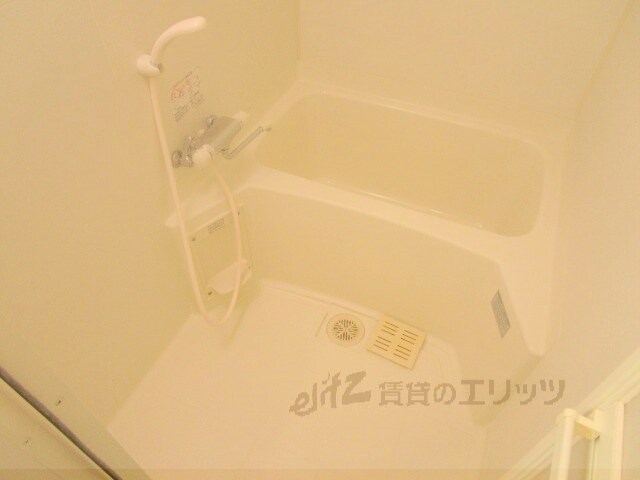 物件内観写真3　(風呂)