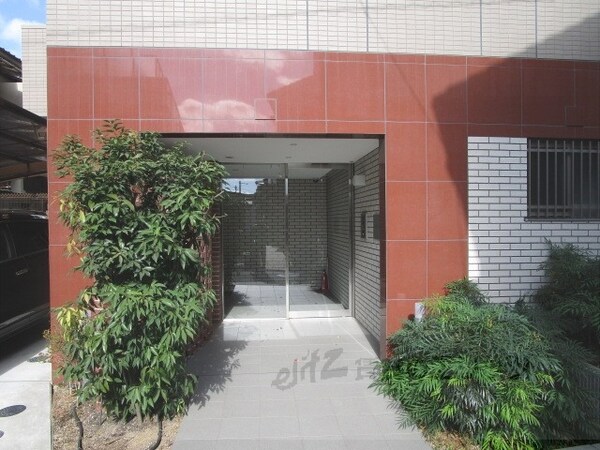 エントランス(エントランス)