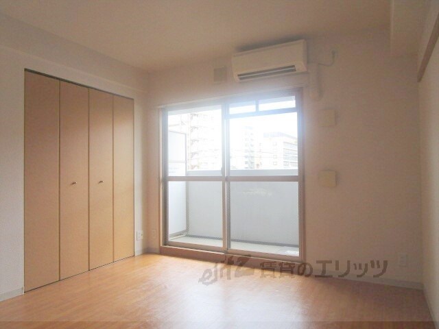 物件内観写真6　(洋室)