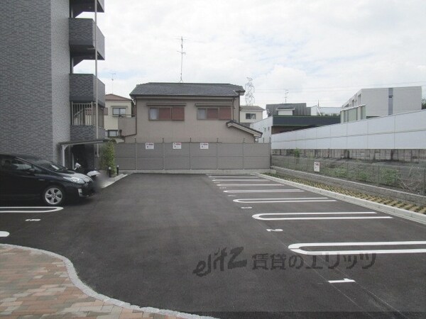 駐車場(駐車場)