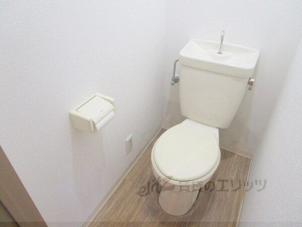 トイレ(トイレ)