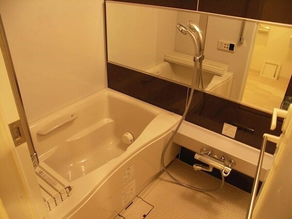 バス／シャワールーム等