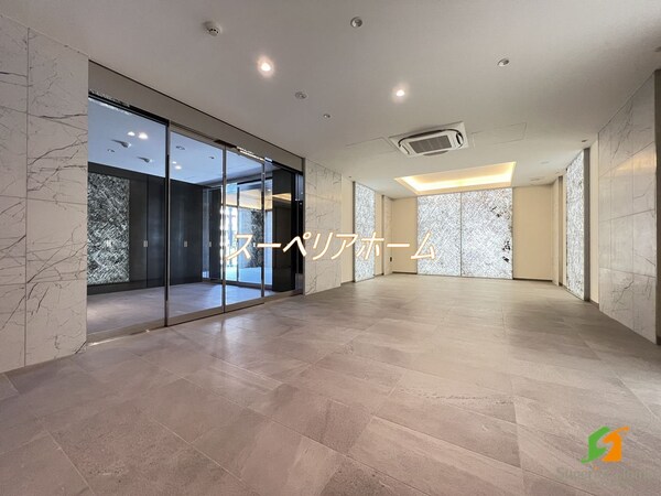 エントランス(エントランス)