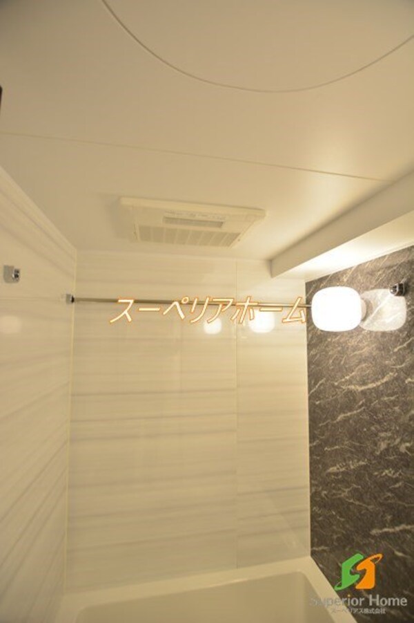 バス／シャワールーム等