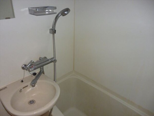 バス／シャワールーム等(※反転タイプのとなります)