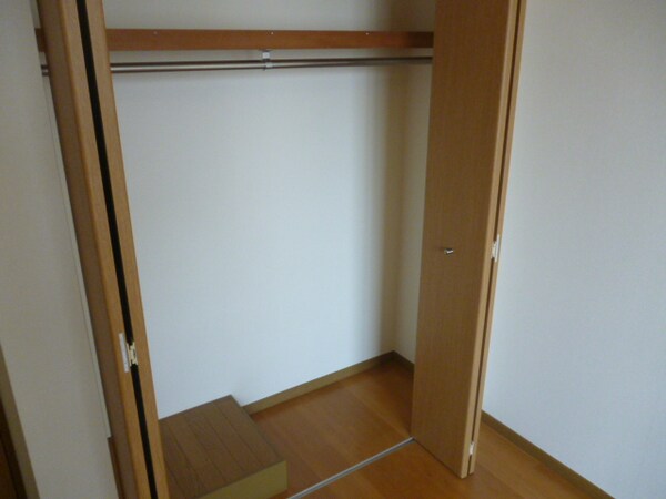 収納(※反転タイプの写真になります。)