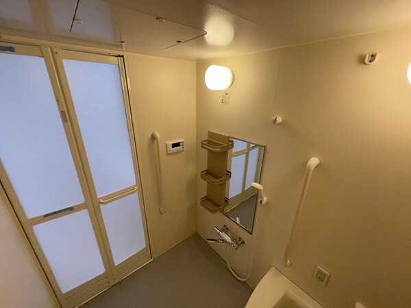 バス／シャワールーム等