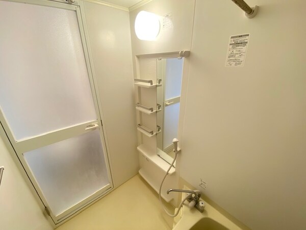 バス／シャワールーム等