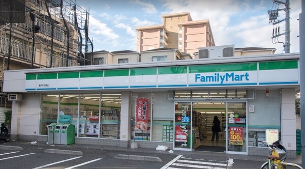 その他(ファミリーマートTKO亀戸中之橋[600m])