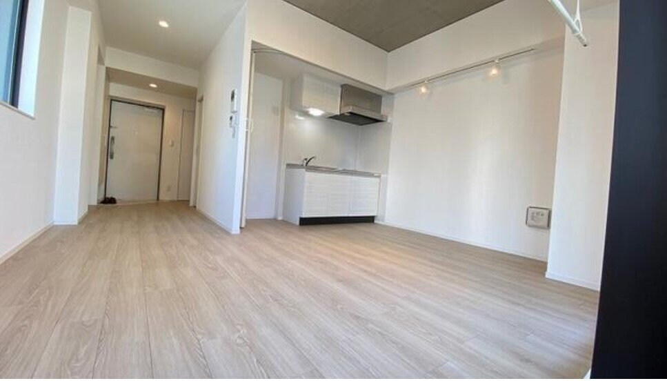 物件内観写真5　(リビング/居室)