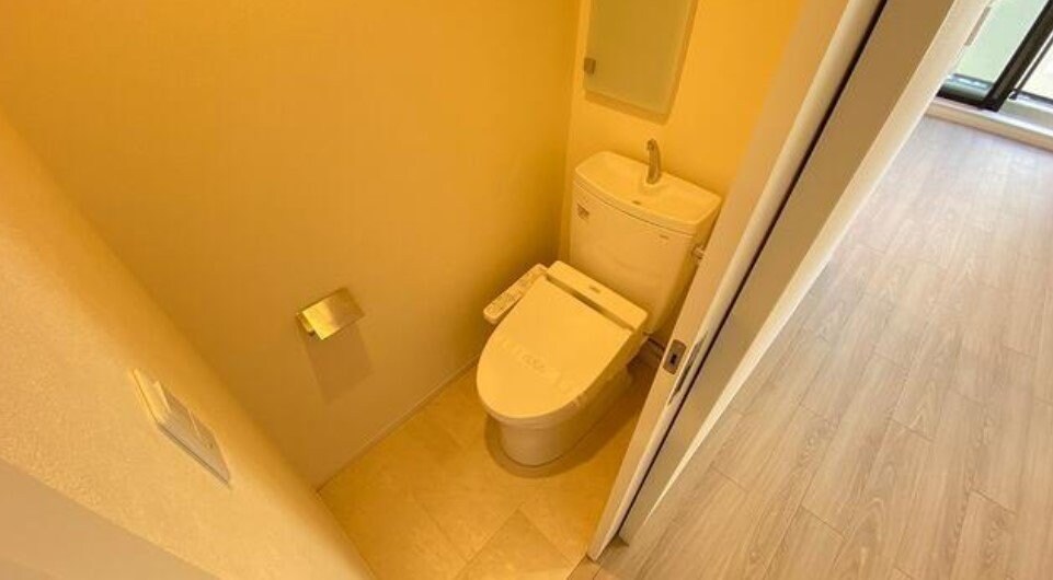 物件内観写真7　(トイレ)