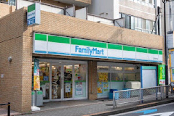 その他(ファミリーマート 三田聖坂下店[200m])