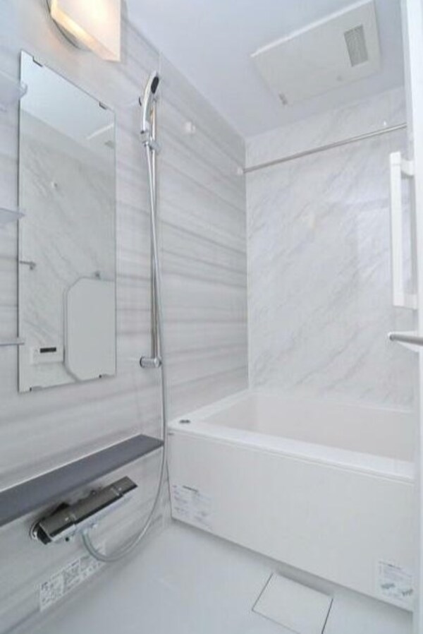 バス／シャワールーム等