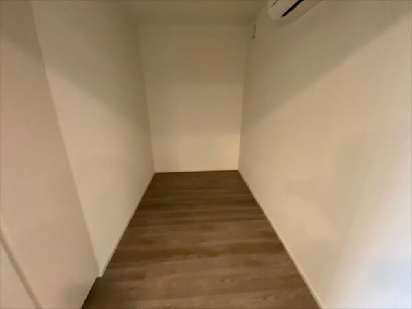 子供部屋(カラータイプが実際と異なる場合がございます。※現況優先)