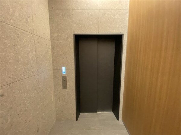 共有部分(玄関)