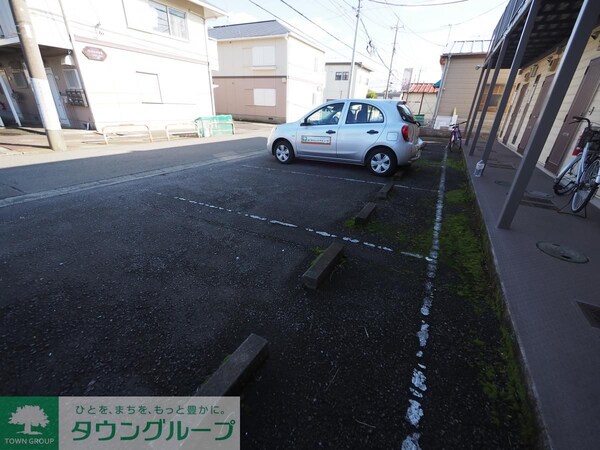 駐車場(駐車場)
