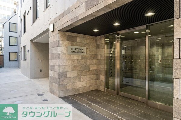 エントランス(エントランス)
