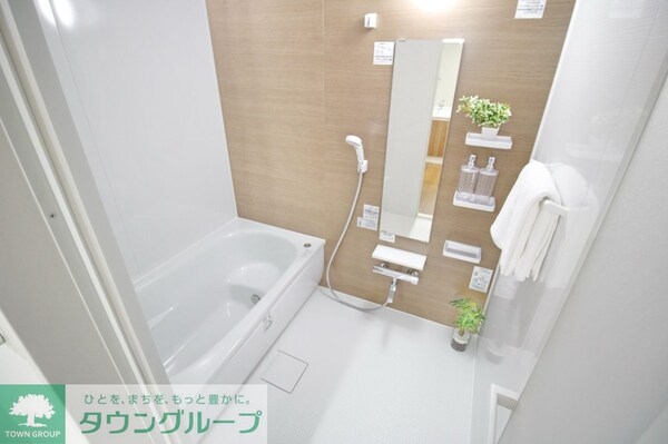 バス／シャワールーム等(同タイプの別部屋参考写真です！)