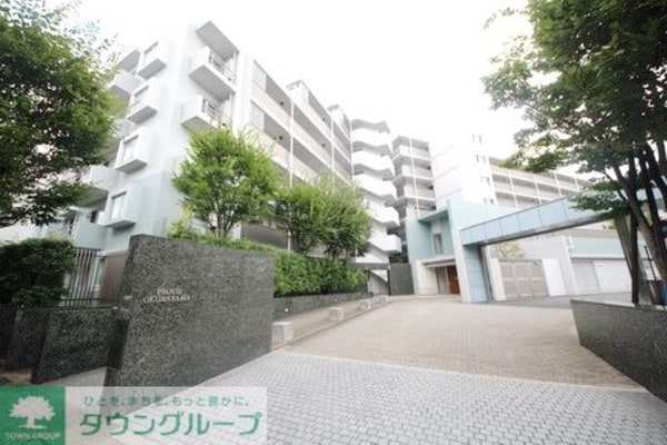 エントランス(エントランス)