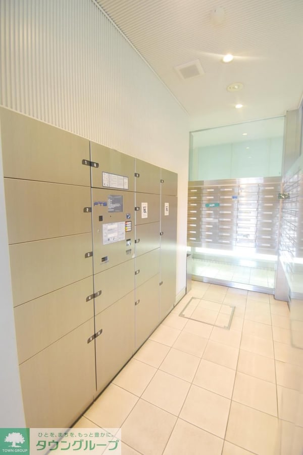 エントランス(エントランス)