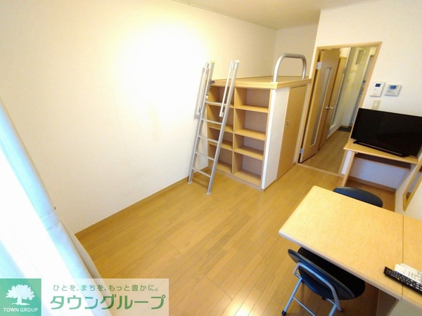 リビング・居室(2階以上は絨毯仕様です。)