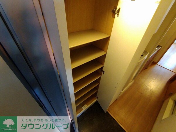 玄関(シューズボックス)