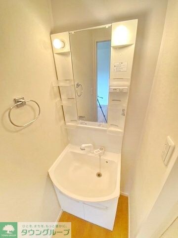 物件内観写真6　(洗面)