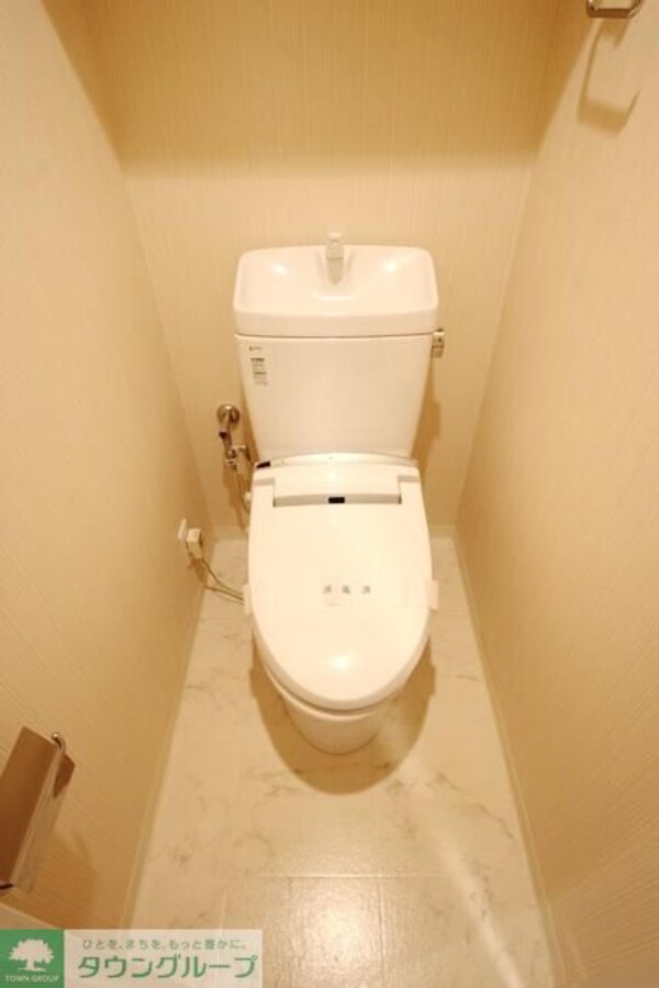 トイレ(同シリーズ)