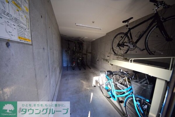 共有部分(★★自転車置き場★★)