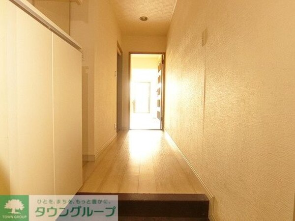 玄関(玄関　※2021年5月撮影)