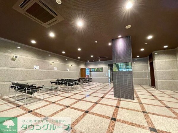 エントランス(内見の予約先はタウンハウジング池袋東口店になります★★)