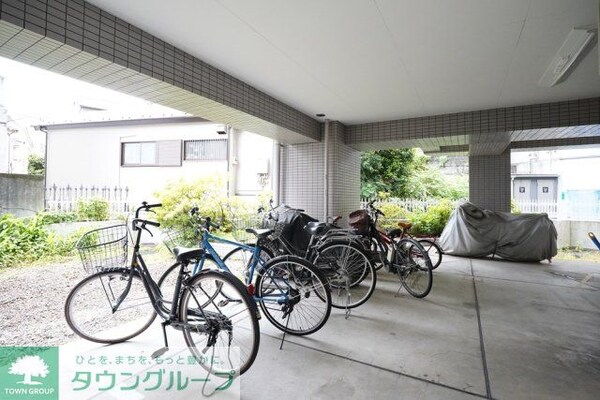 その他(駐輪場)