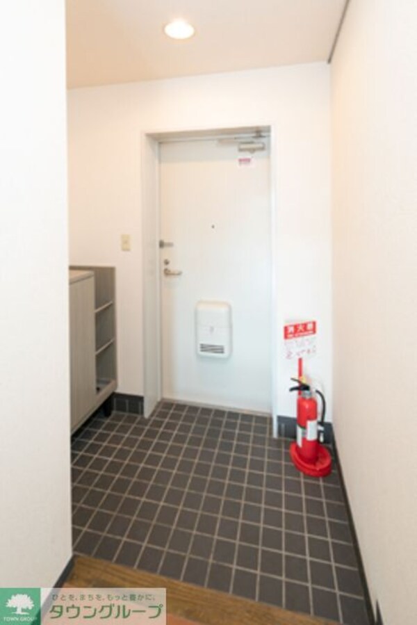 玄関(※写真は同タイプ住戸です。)