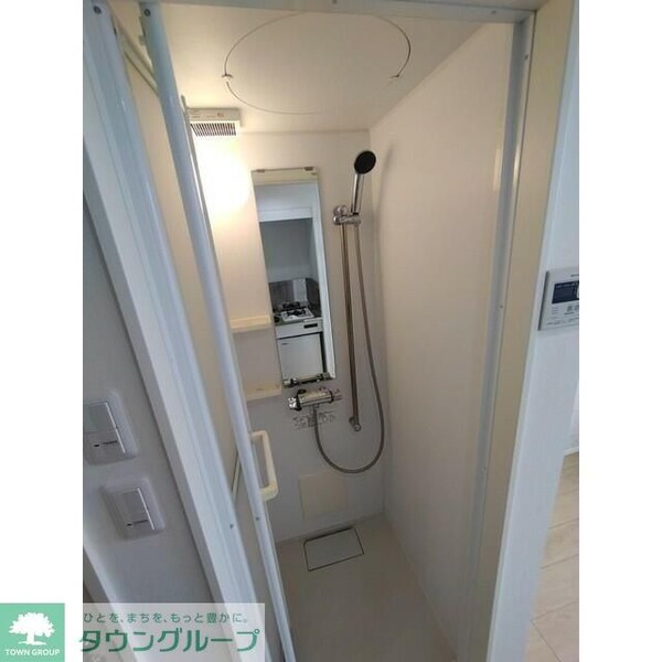 洗面(シャワールーム)