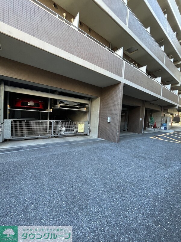 駐車場(エントランス)