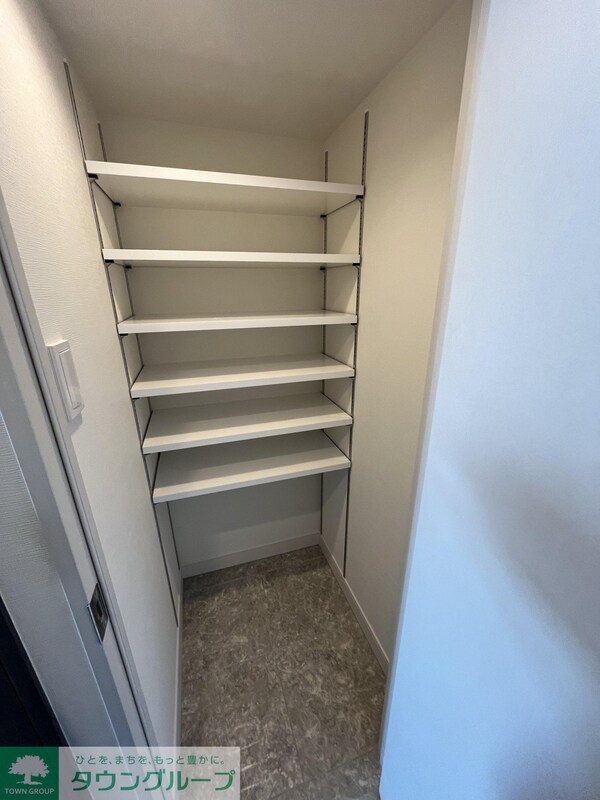 収納(同室他階参照)