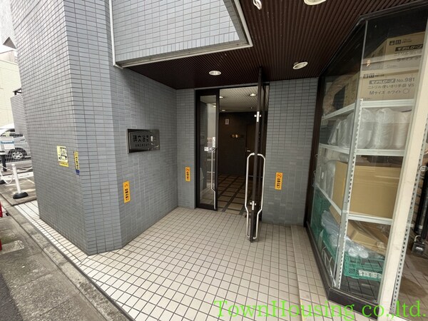 エントランス(エントランス)
