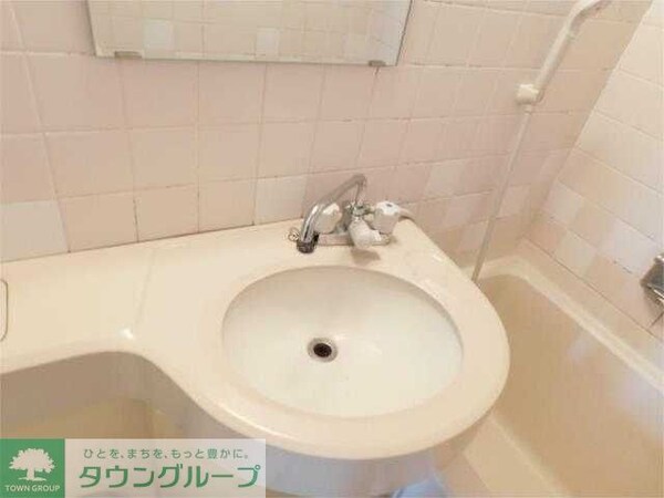 洗面(同施工別部屋参照。)