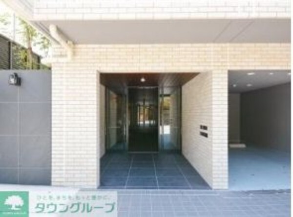 エントランス(部屋探しは株式会社　タウンハウジング　までお気軽にお問合せ…)