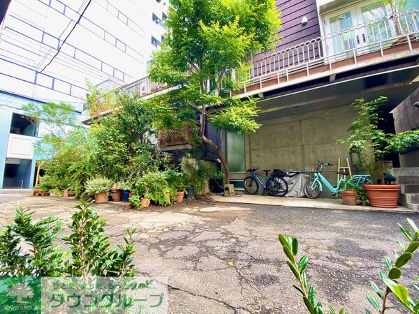 庭(お部屋からの景色です！まさに隠れ家！)