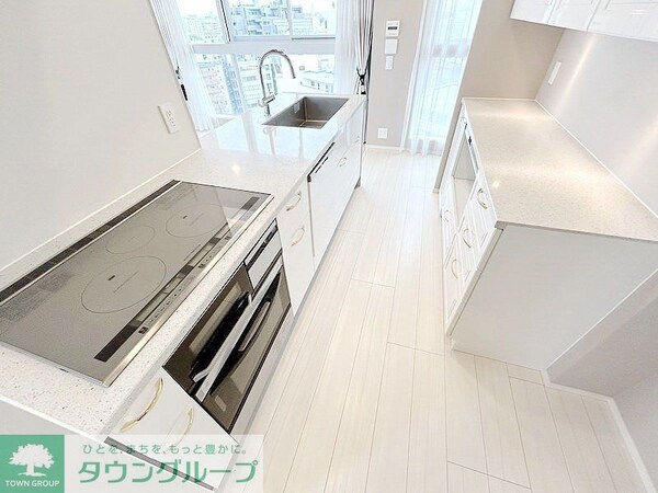 キッチン(お部屋探しは株式会社　タウンハウジング　までお気軽にお問合…)