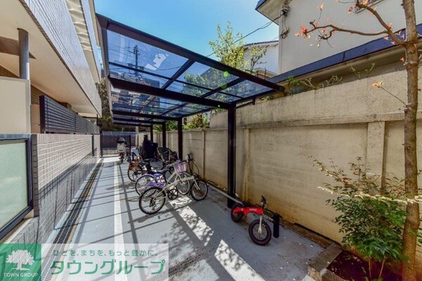 共有部分(駐輪場／バイク置場)