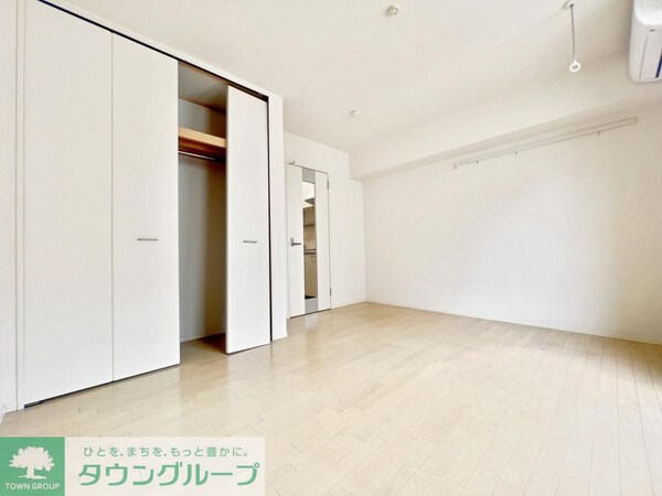 リビング・居室(※別部屋参考写真)