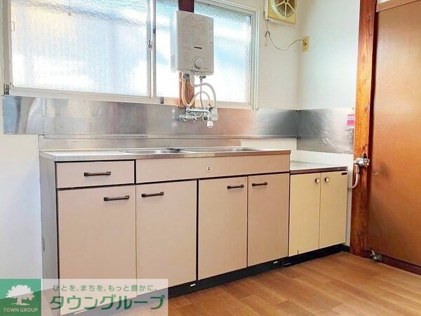 キッチン(お部屋探しは株式会社　タウンハウジング　までお気軽にお問合…)