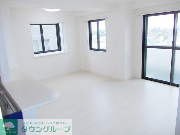 リビング・居室(お部屋探しは株式会社　タウンハウジング　までお気軽にお問合…)