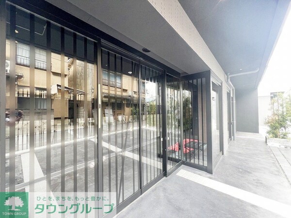 エントランス(部屋探しは株式会社　タウンハウジング　までお気軽にお問合せ…)