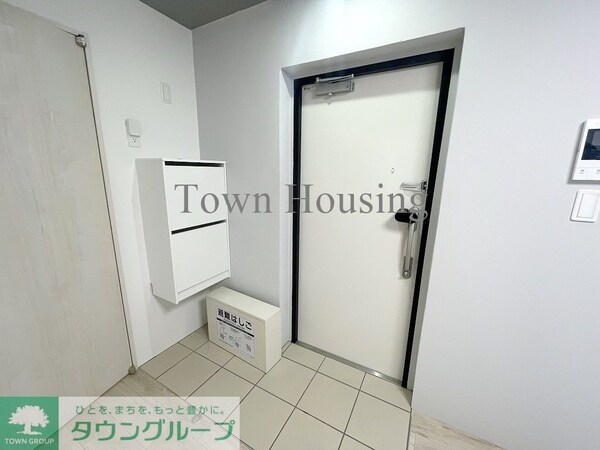 玄関(タウンハウジングレジデンス事業部　恵比寿店・赤坂店までお問…)